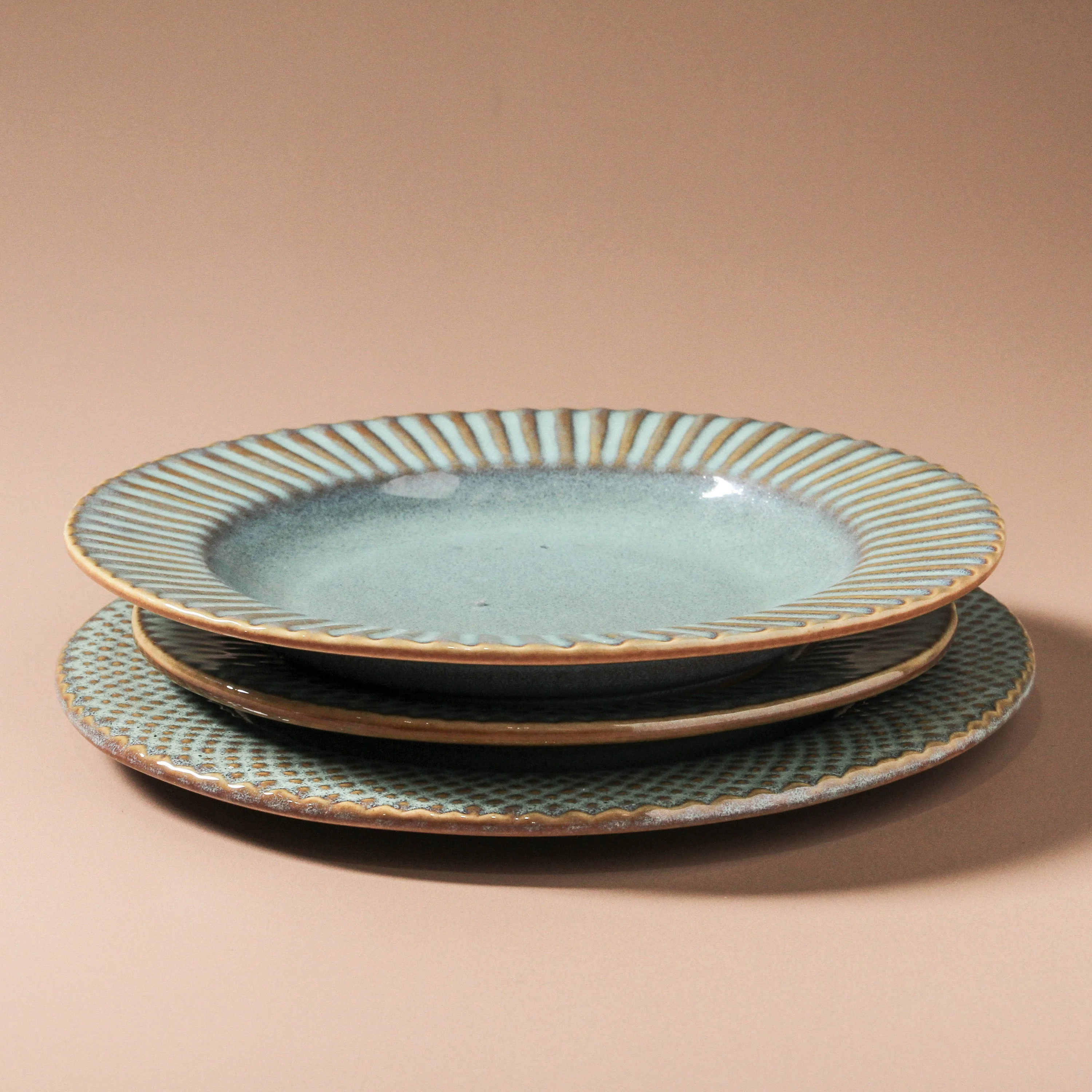 Aurora Dinner Plate - Image 3