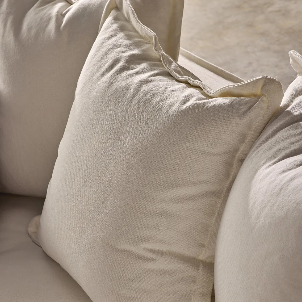 Cape Cod Sofa White - Image 6