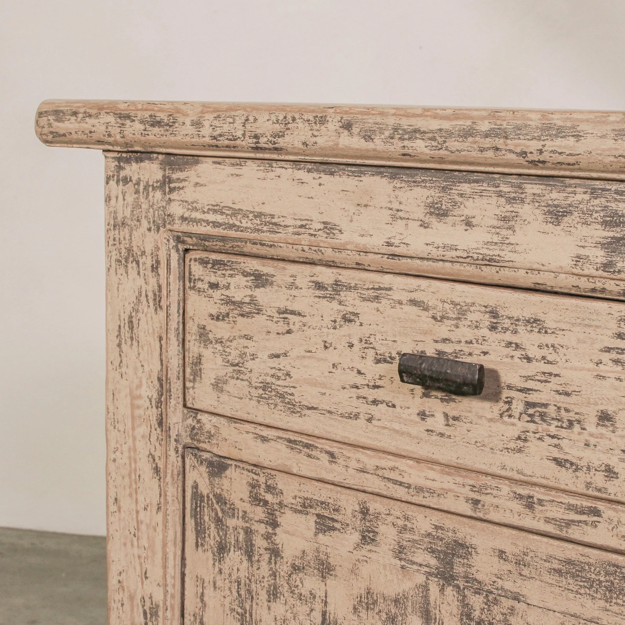 Chinese Tianjin Sideboard - Image 6