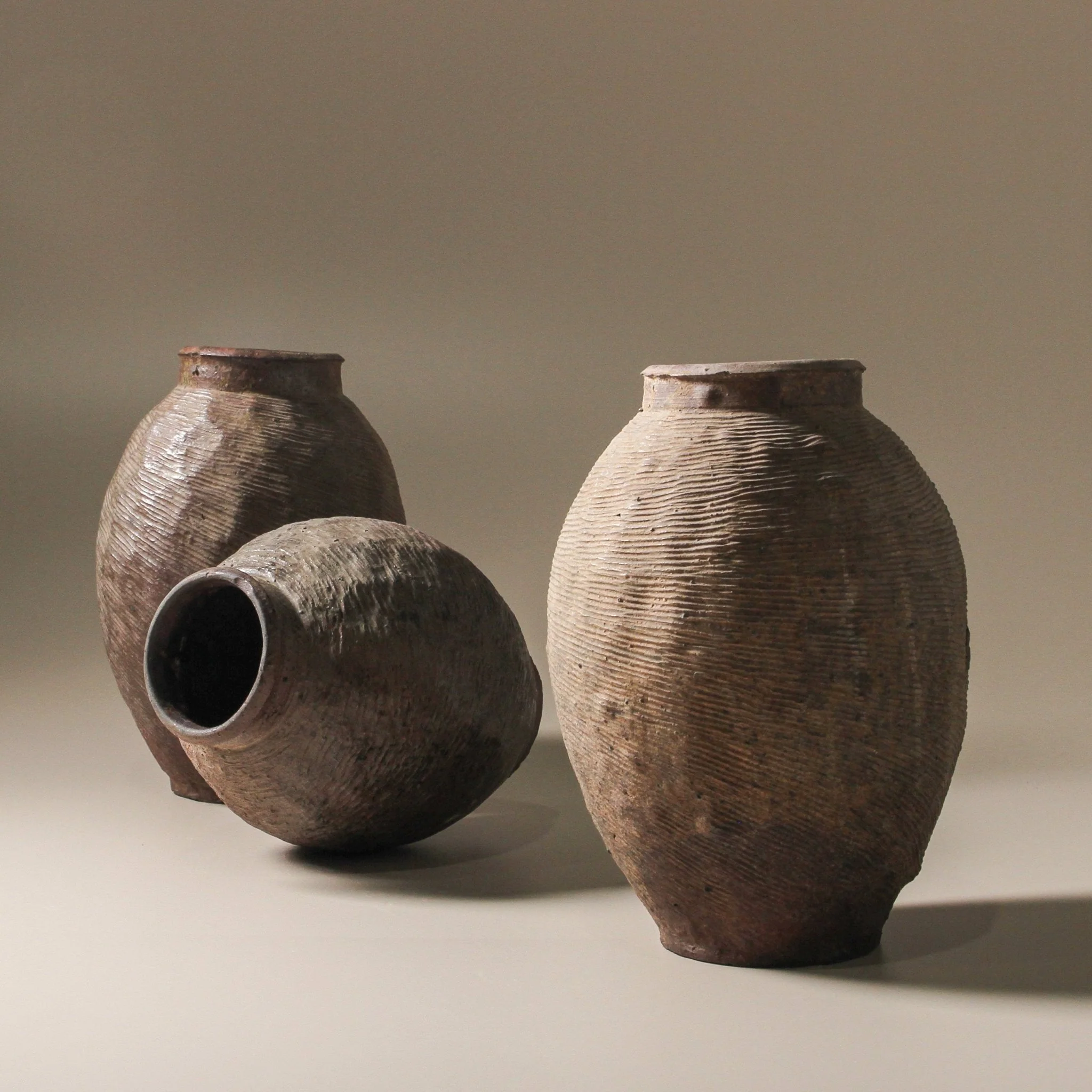 Chinese Vintage Wine Pot