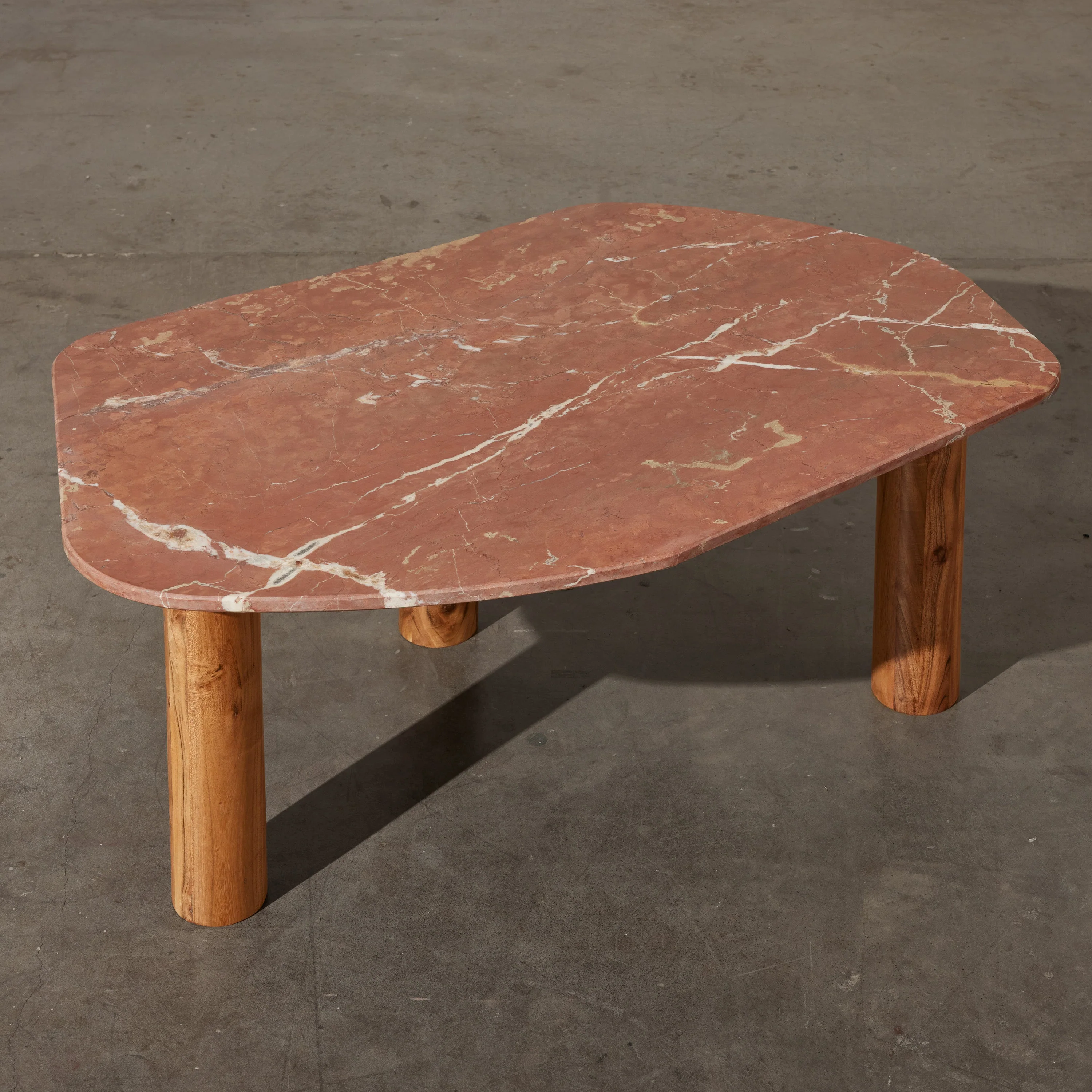 Clifton Table Red Alicante - Image 8