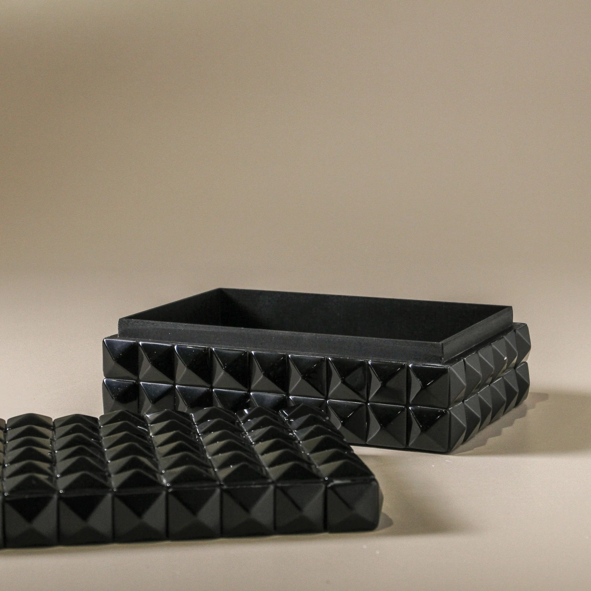 Coco Resin Box - Image 2