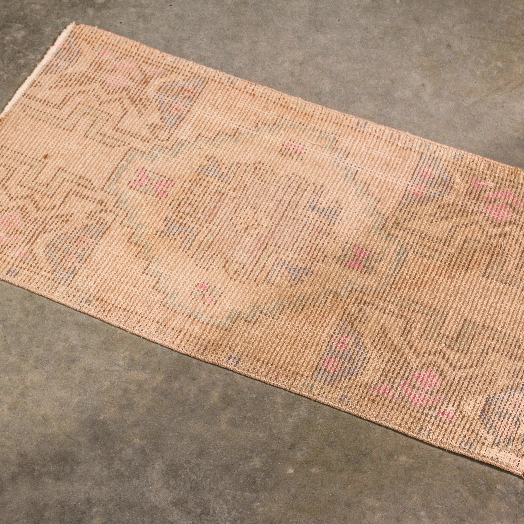 Derya Vintage Anatolian Accent Rug - Image 5