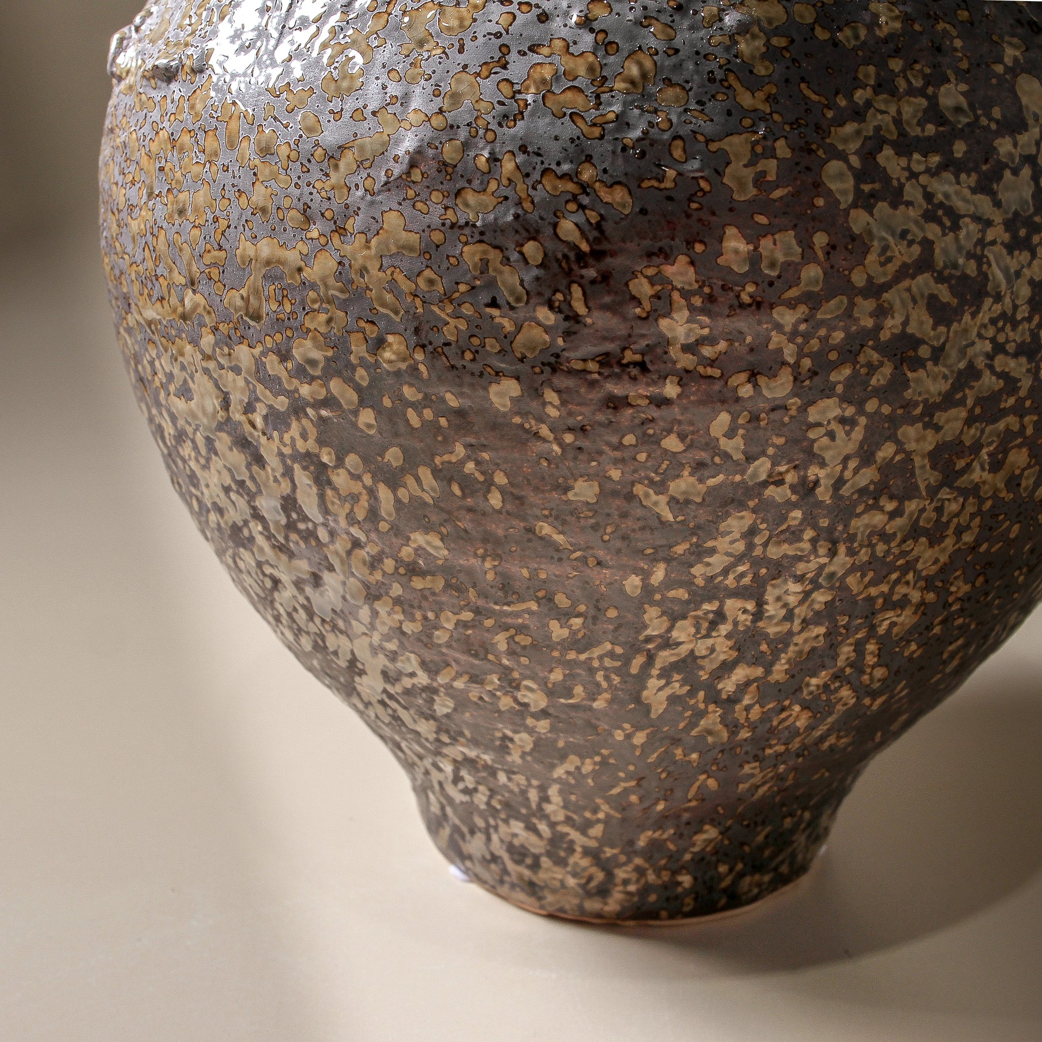 Encrusted Vase - Image 3