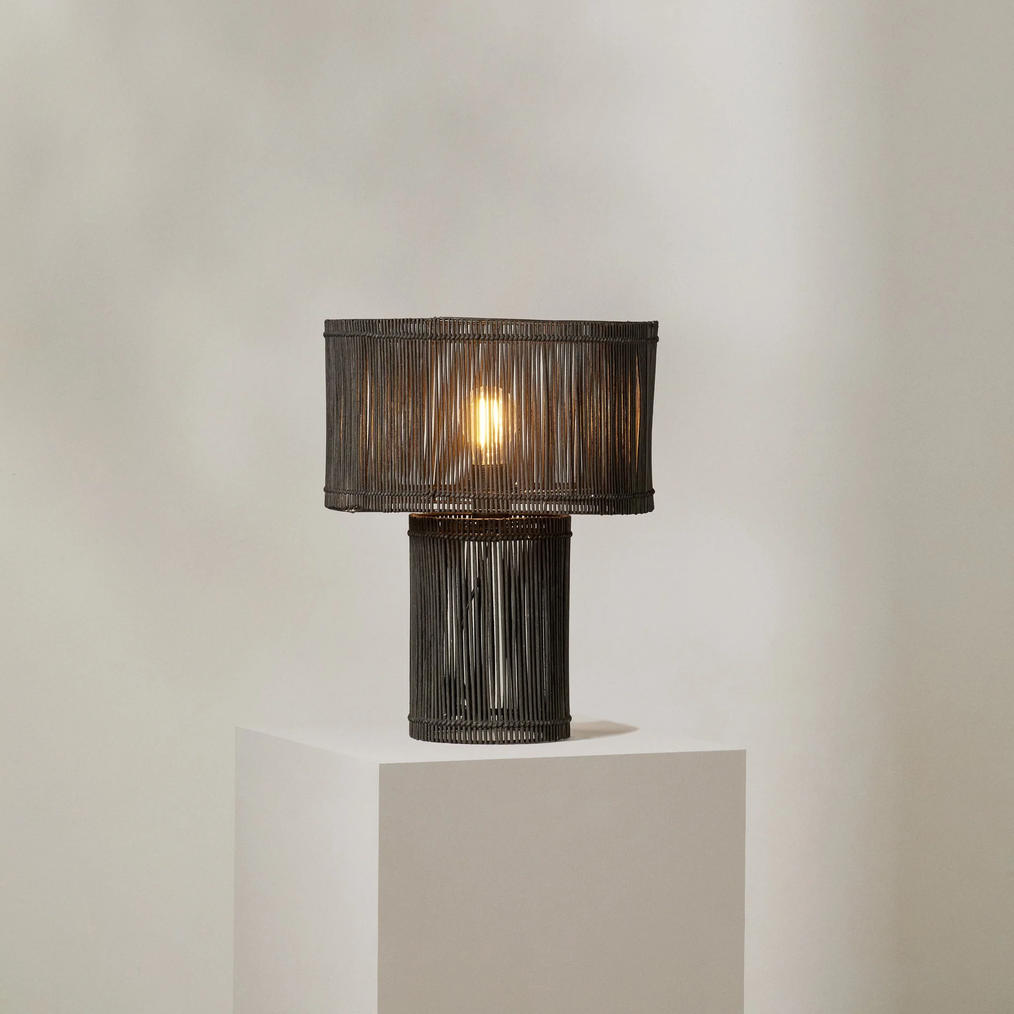 Icarus Table Lamp - Image 2