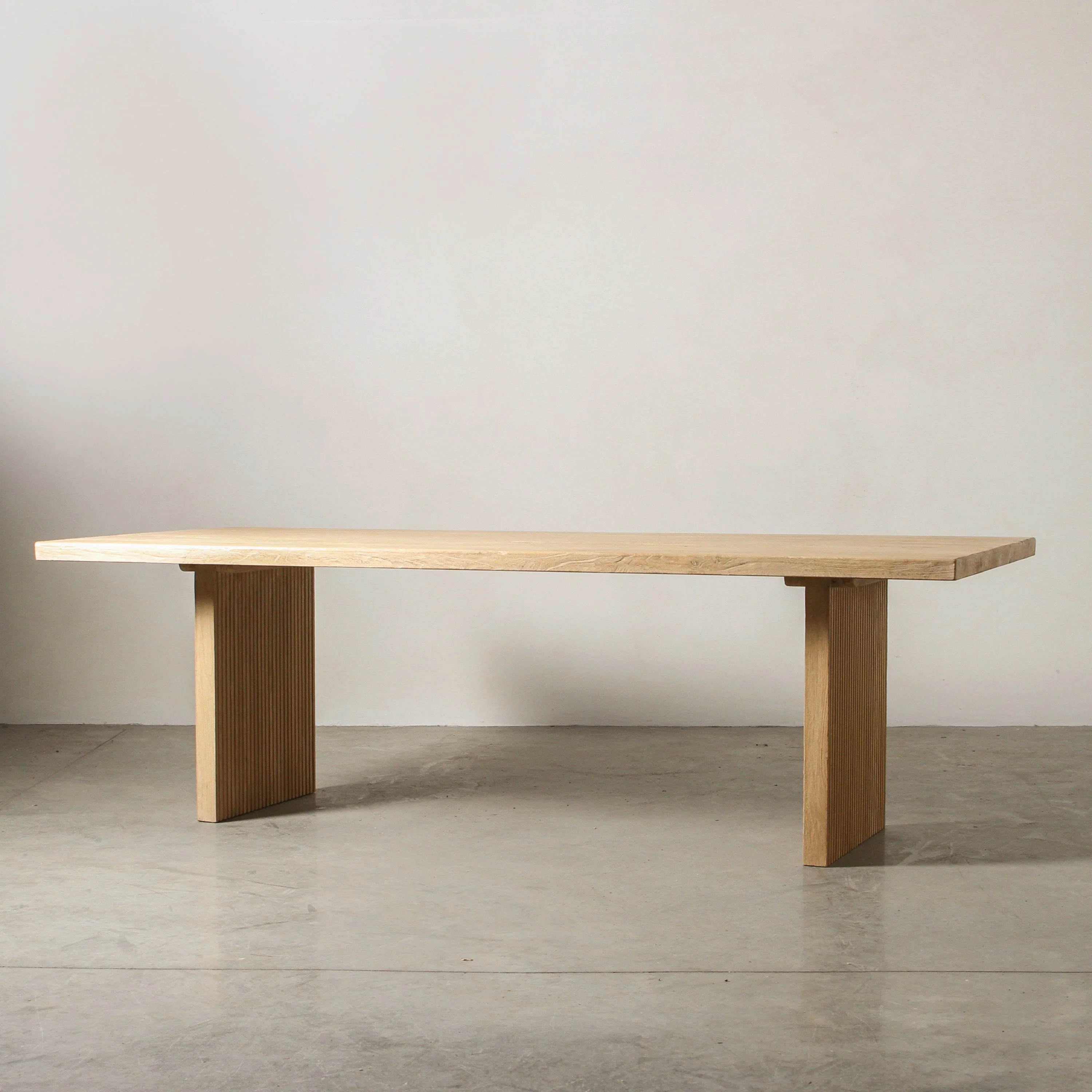 Kora Dining Table - Image 15