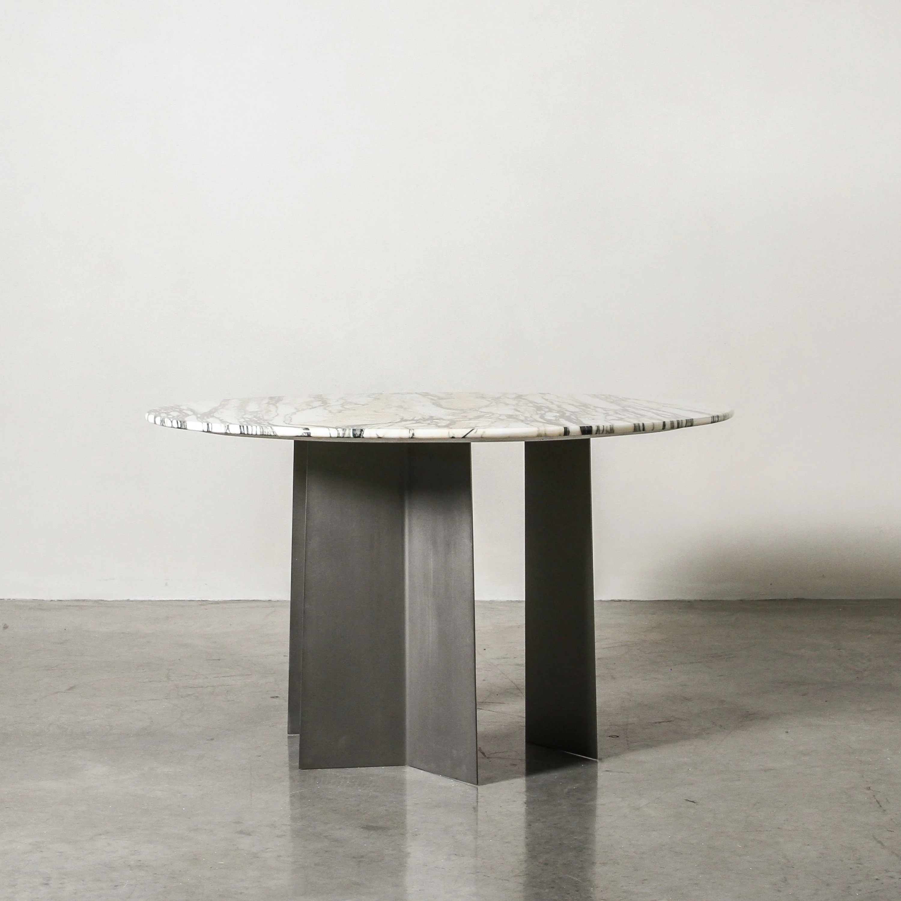 Majesty Dining Table Marble - Image 2