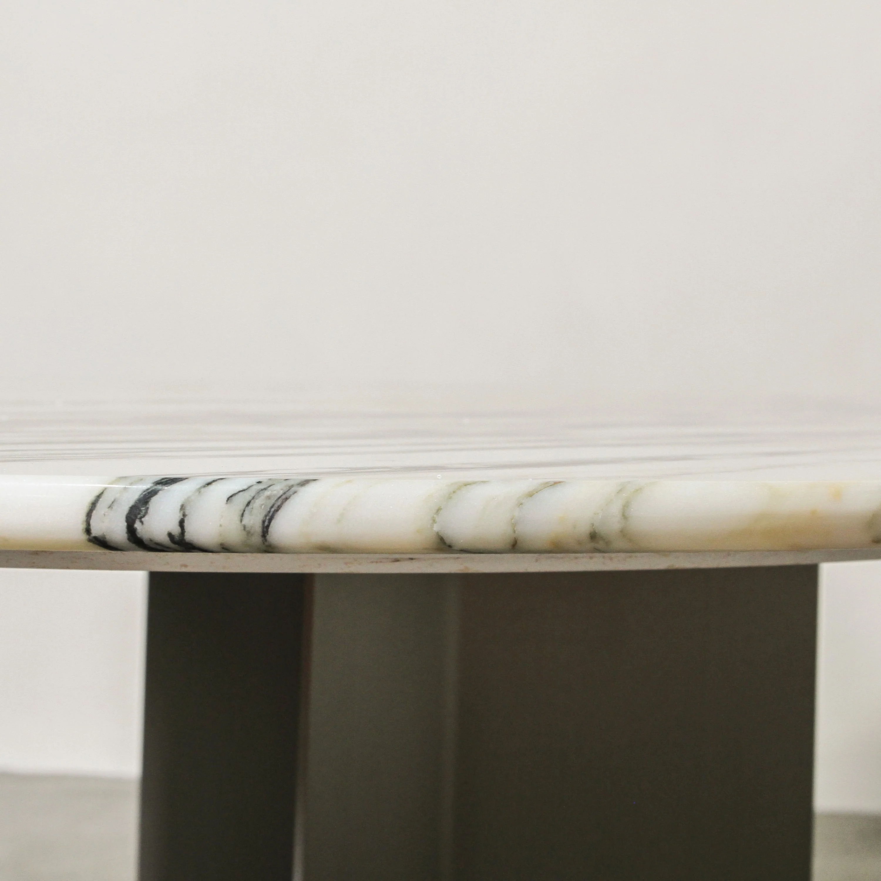 Majesty Dining Table Marble - Image 7