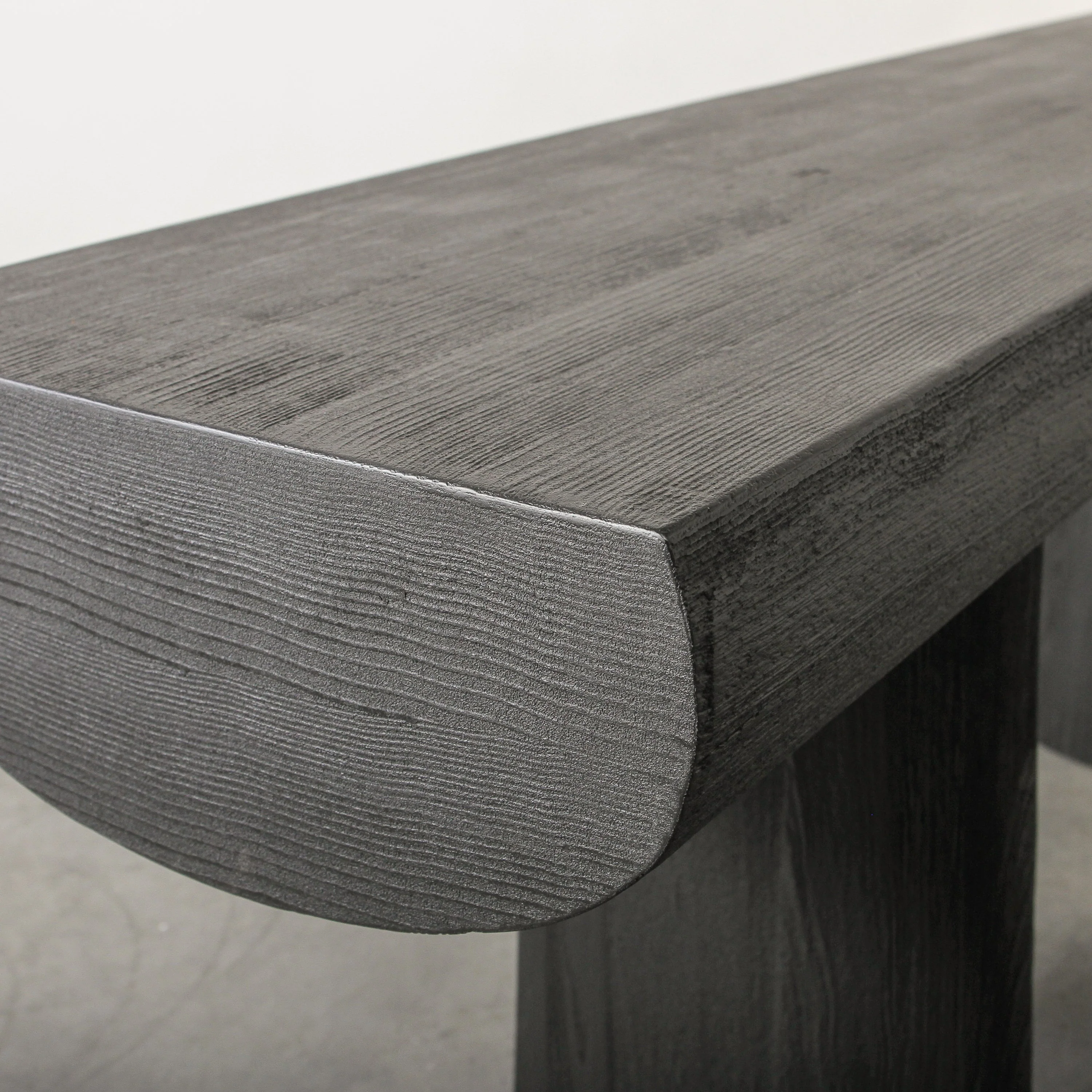 Moderna Console - Image 3