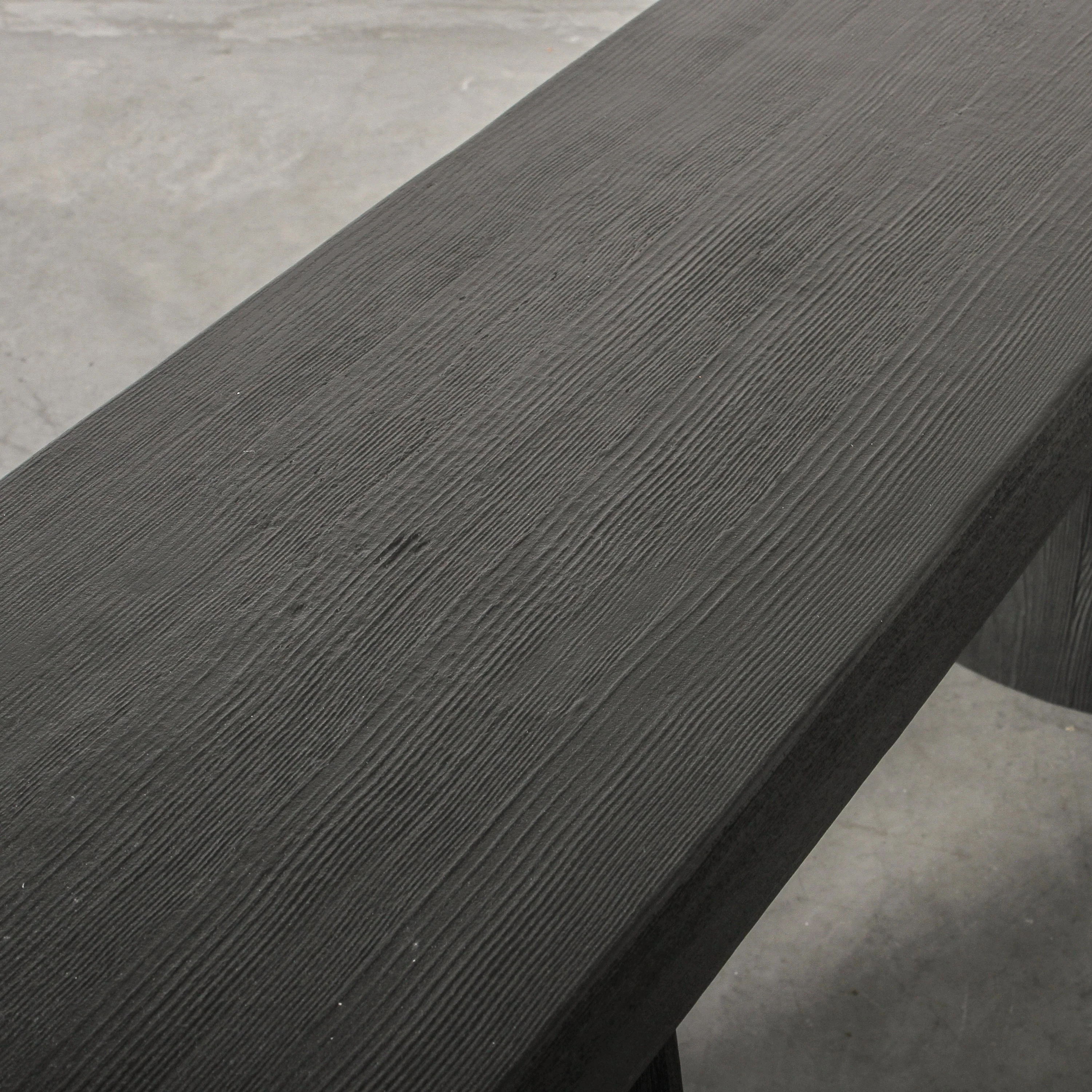 Moderna Console - Image 4