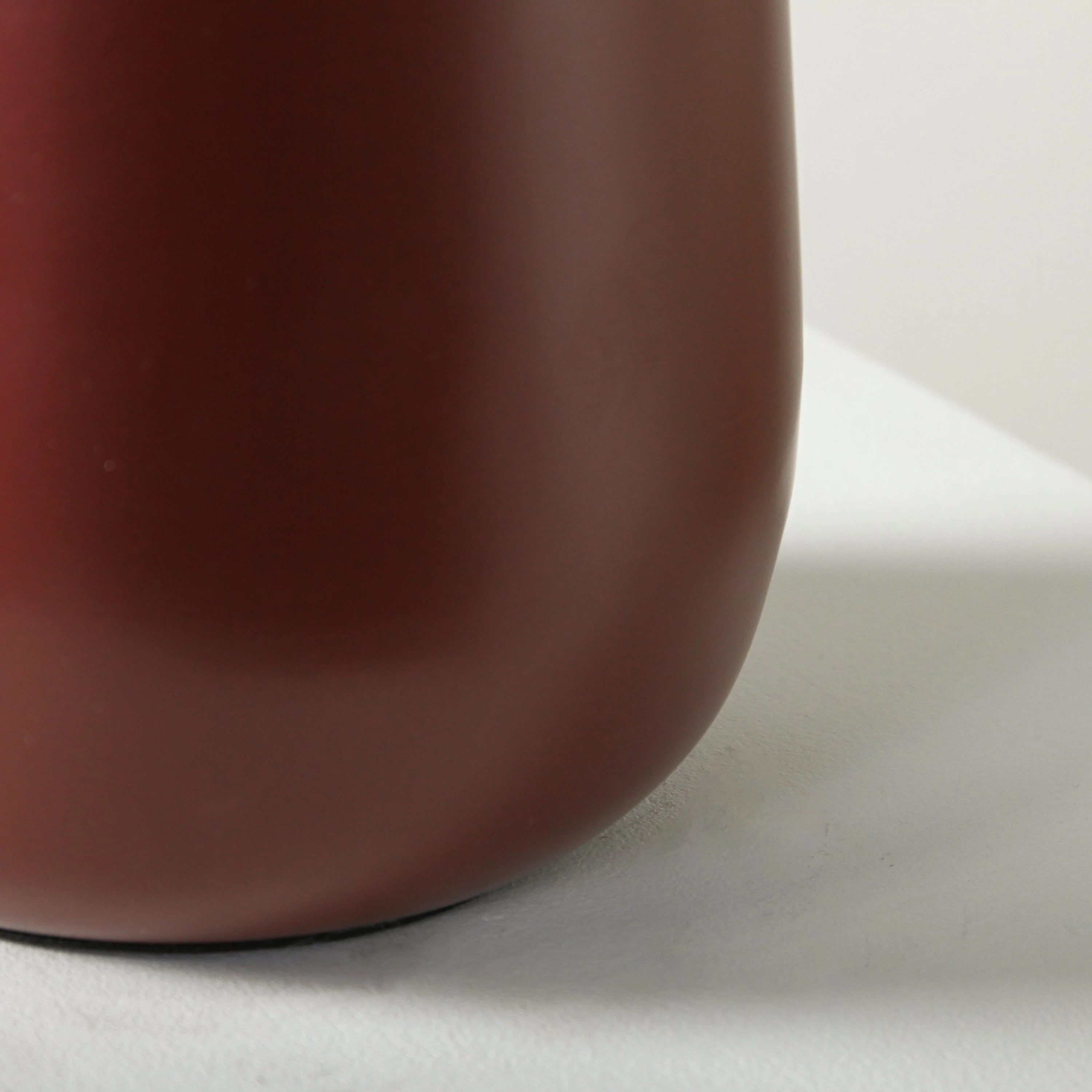 Nimbus Table Lamp Burgundy - Image 3