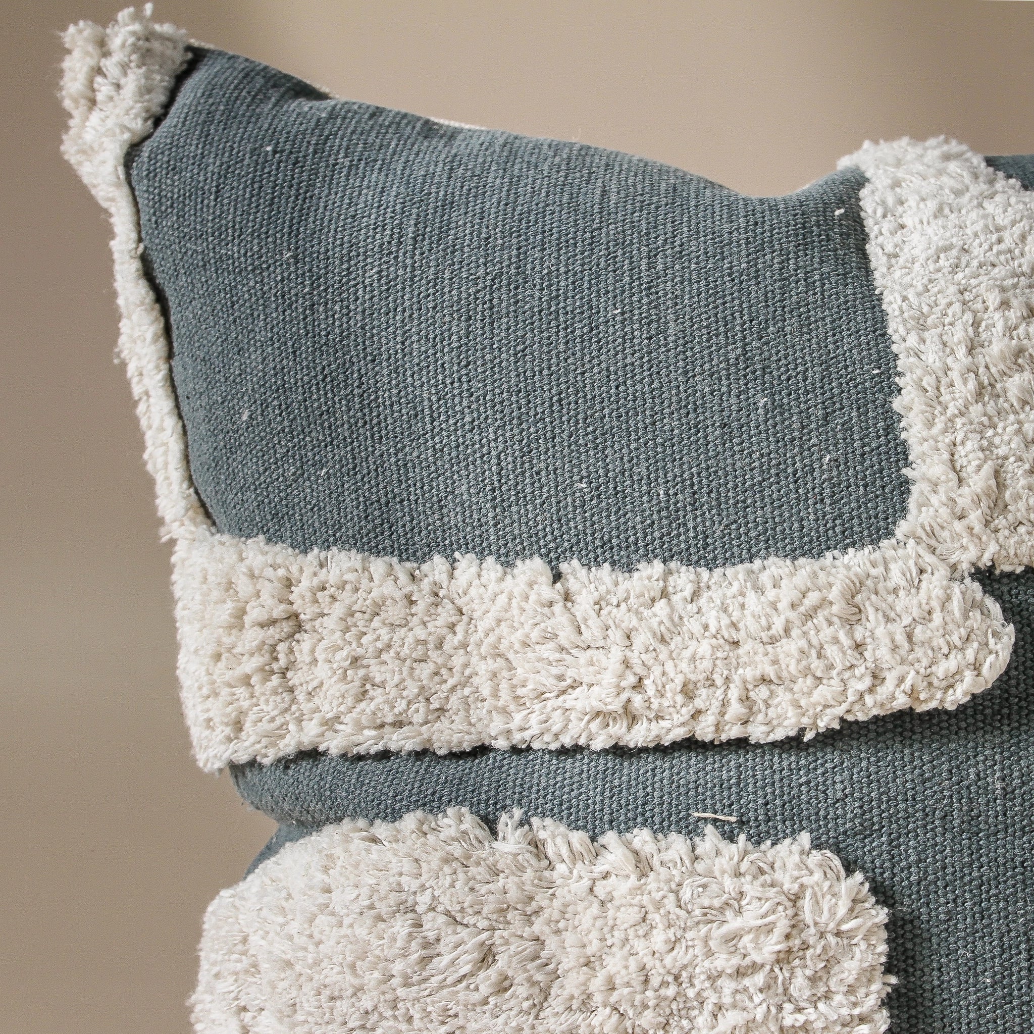 Noah Cushion Storm - Image 3