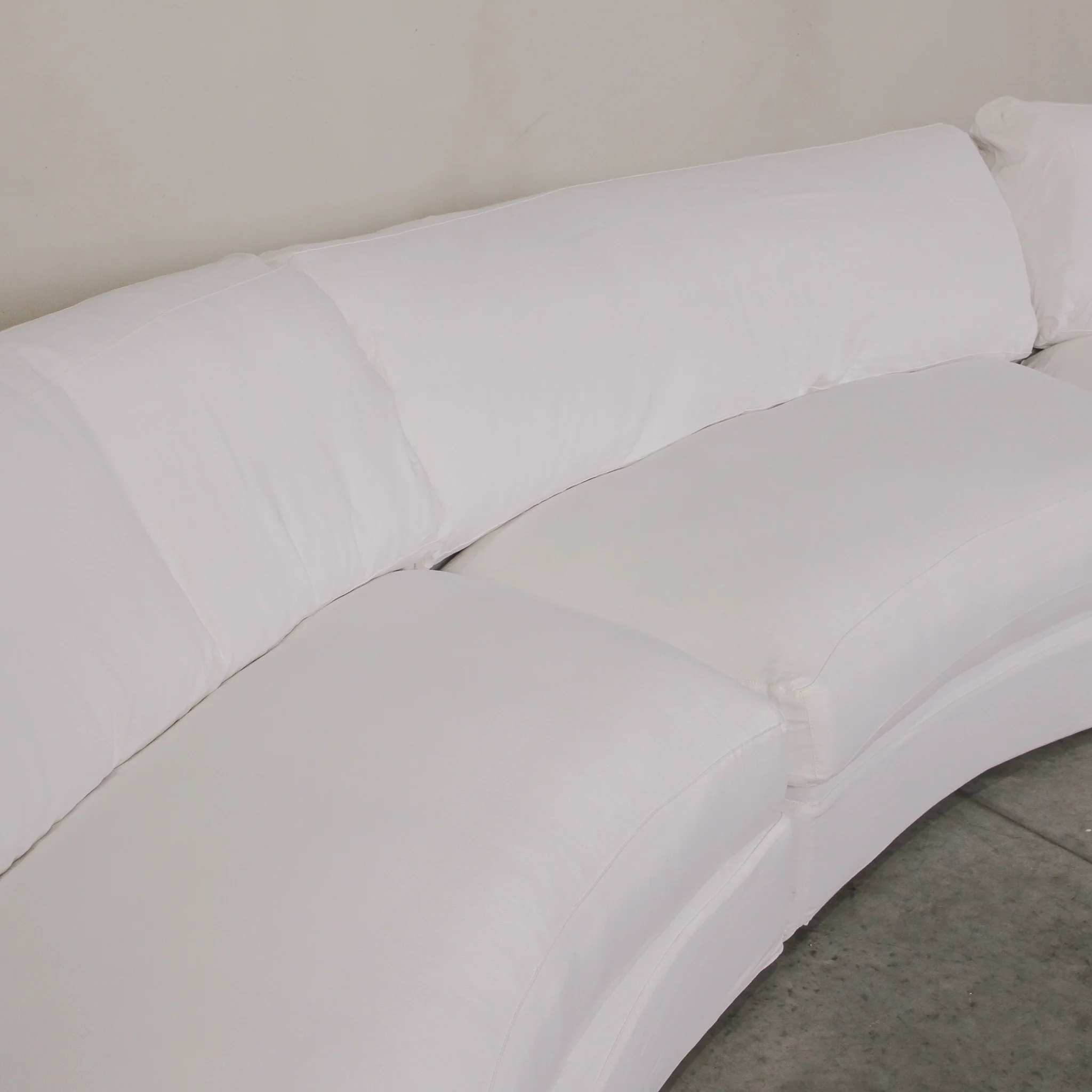 Obscura 6 Seater Sofa - White - Image 14