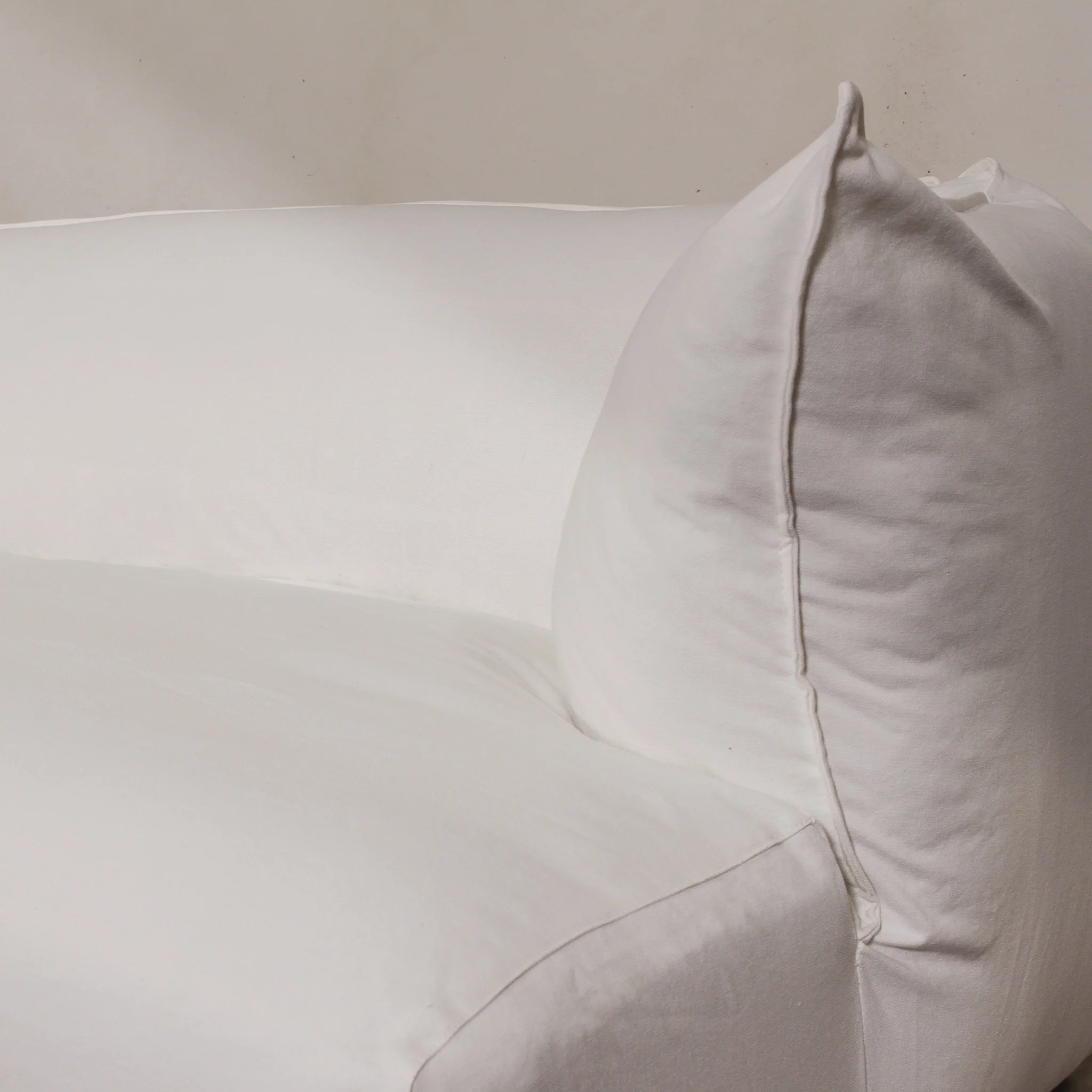 Serene Left Chaise Sofa - White - Image 10